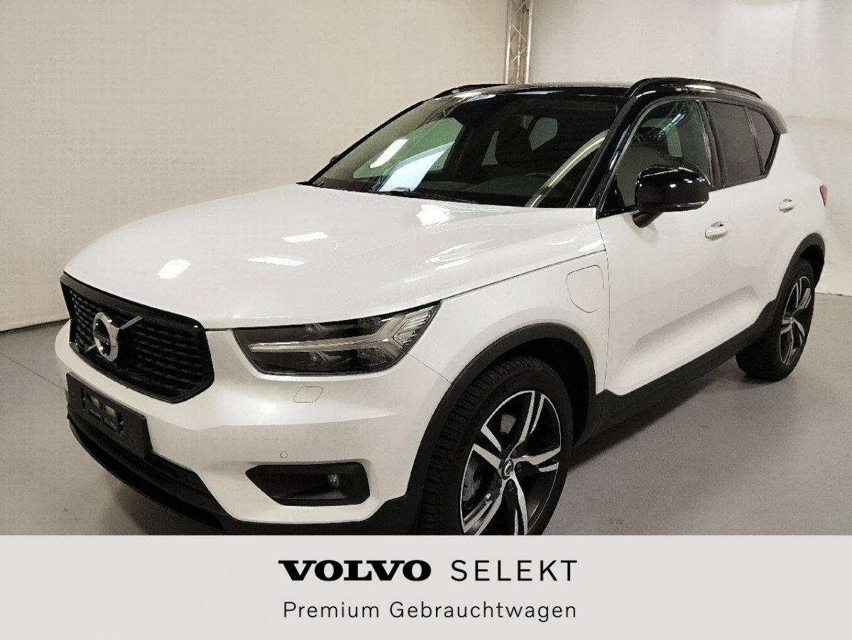 VOLVO XC40 Recharge T5 R-Design Expression
