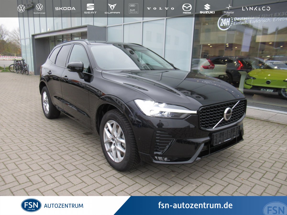 VOLVO XC60 B4 Diesel Plus Dark Automatik